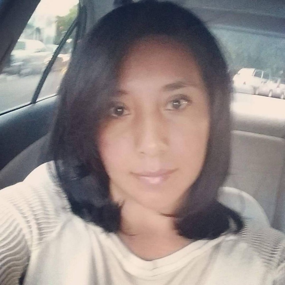 Meet your Posher, Lola